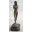 Figurines et sculptures