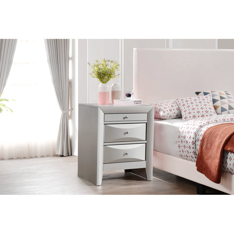 Marilla 3 Drawer Wood Nightstand, Champagne