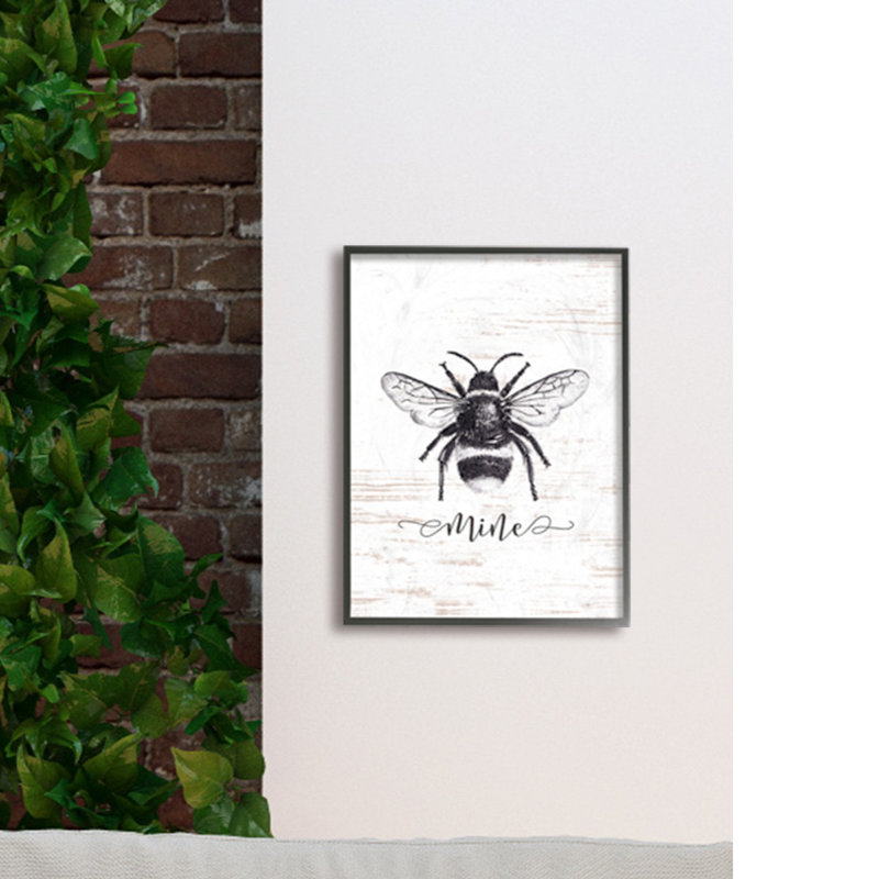 « abeille mine drawing on wood », reproduction de dessin, H 20 po x l 16 po x P 1,5 po, Giclée encadrée noir minuit