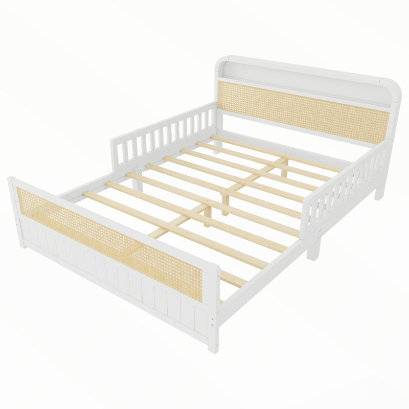 Structure de lit en rotin avec lumières DEL et tête de lit avec rangement, Full / Double, White