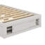 Lit plateforme grand format avec quatre tiroirs et rangement au pied de lit, sans tête de lit-924585810