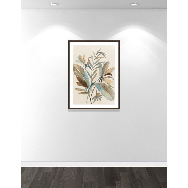 «Vintage Tropics I», art encadré à fond, L 25,5 po x H 35,5 po, Cadre noyer