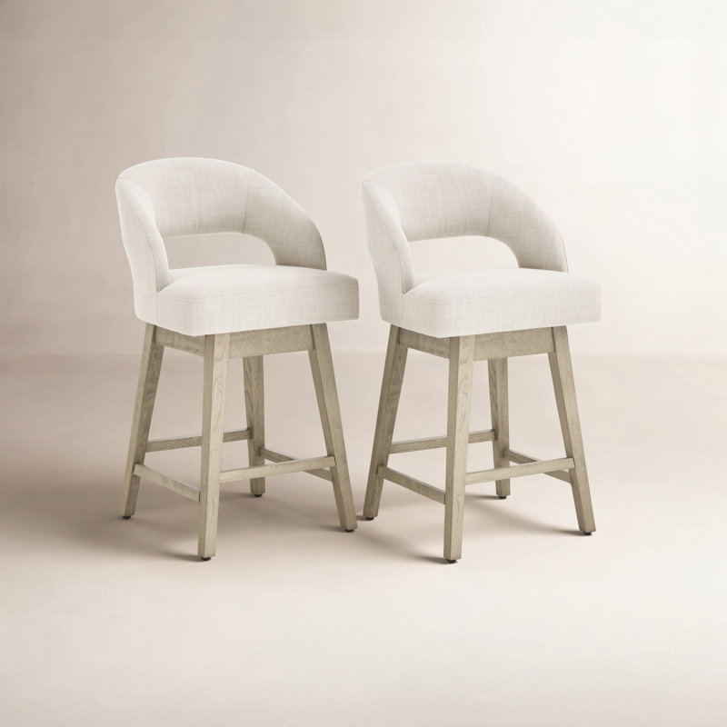 Tabouret de comptoir pivotant rembourré de 26 po avec pieds en bois massif Neta (ensemble de 2), Lin Performance Effie
