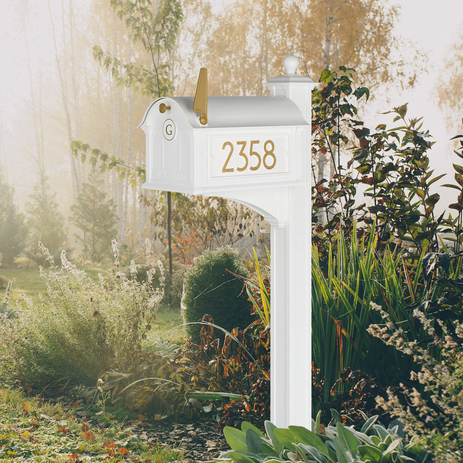 Balmoral Mailbox, White, Yes