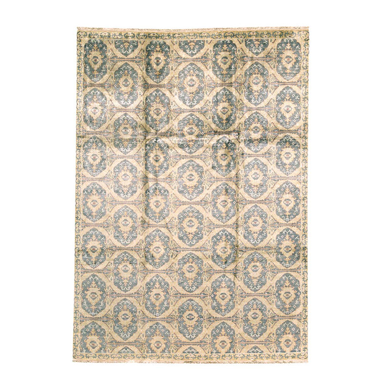 Silk Oriental Area Rug in Gold