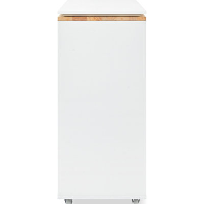 Îlot de cuisine avec compartiment de rangement et tablettes ouvertes, lumières DEL, blanc, prises de courant modernes à assemblage facile, options fonctionnelles