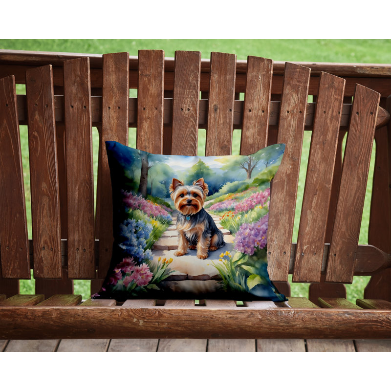 Coussin décoratif intérieur / extérieur Spring Path, H 14 po x l 14 po, Yorkshire Terrier
