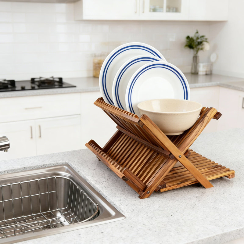 Grand séchoir à vaisselle pliable en teck à 3 niveaux, organisateur de comptoir en bois pour assiettes, tasses, bols avec un design pliable et peu encombrant