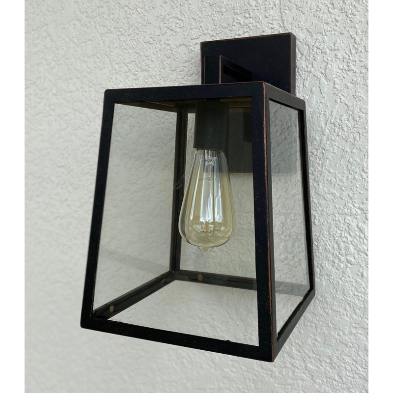 1 Light Outdoor Wall Mounted Lighting, 13" H x 8" W x 9" D