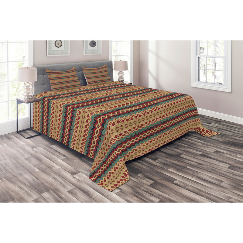 Ethnic Eclectic Chevron / Zig Zag Coverlet, King Bedspread + 2 Shams