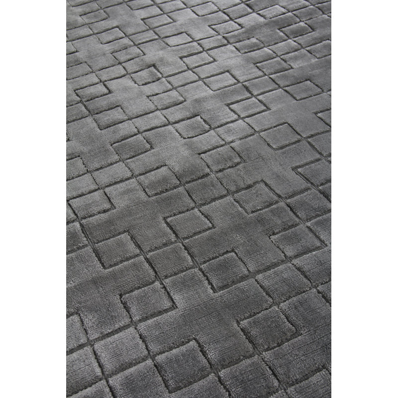 Smooch Geometric Area Rug in Dark Gray, Rectangle 6' x 9'