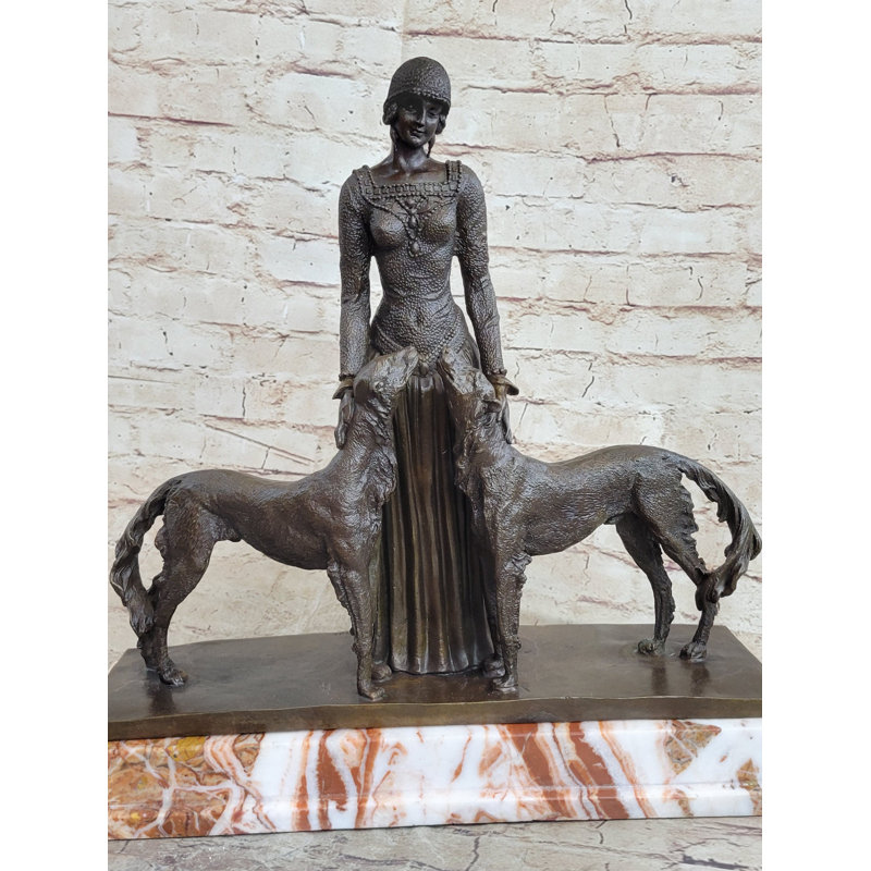 Figurines et sculptures aybek