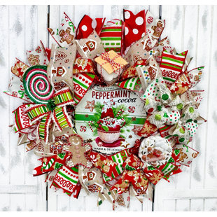 Peppermint Cocoa Gnome Christmas Wreath 