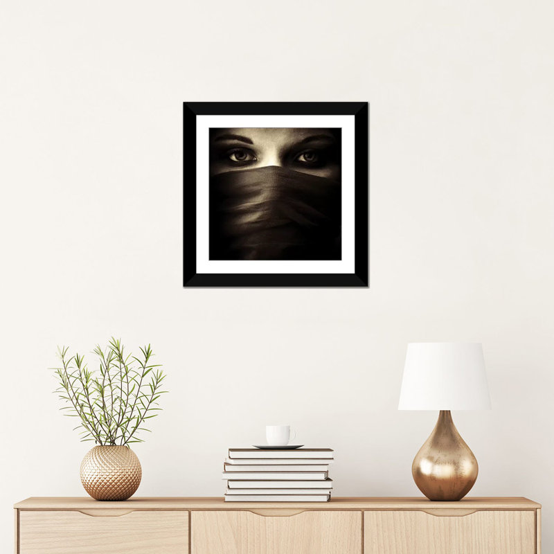 « recouvert », reproduction d’impression sur toile, Papier d'art encadré noir, Blanc, H 16 po x l 16 po x P 1 po