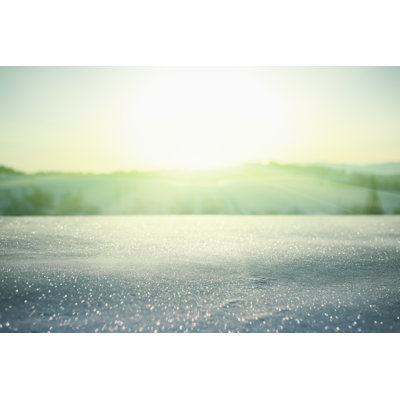 Neige dans les montagnes de Mychkowsky