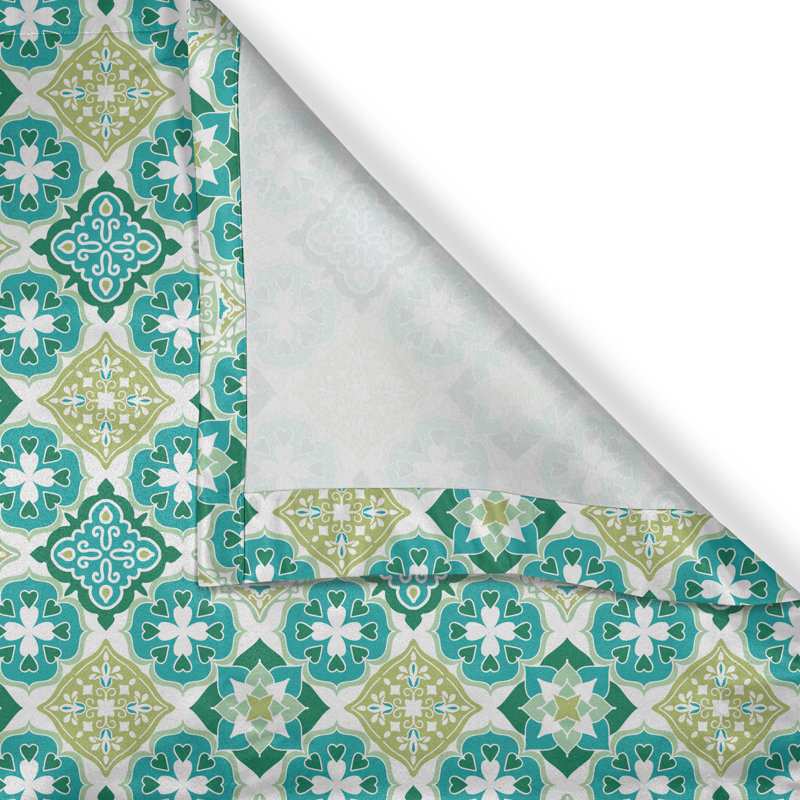 Rideau décoratif à œillets vert à 2 panneaux Latitude Run®, 50 po x 96 po, vert sarcelle blanc, L 50 po x L 108 po
