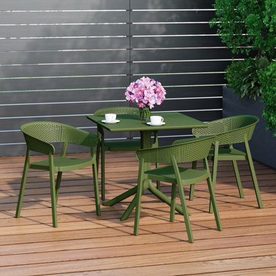 Ensemble repas carré pour 4 personnes