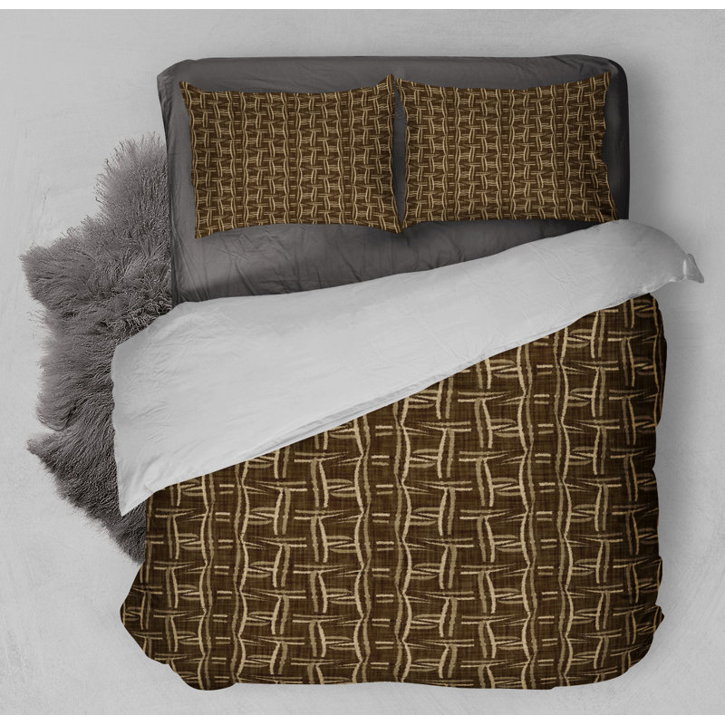 Polyester Channel Geometric Shapes Comforter, Queen Comforter + 2 Standard Pillowcases