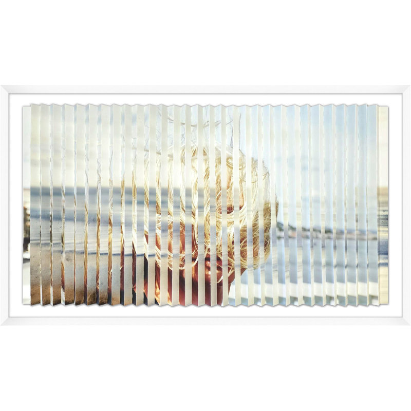 Lenticular Moment " Lenticular Moment 3 " by Mat Sanders