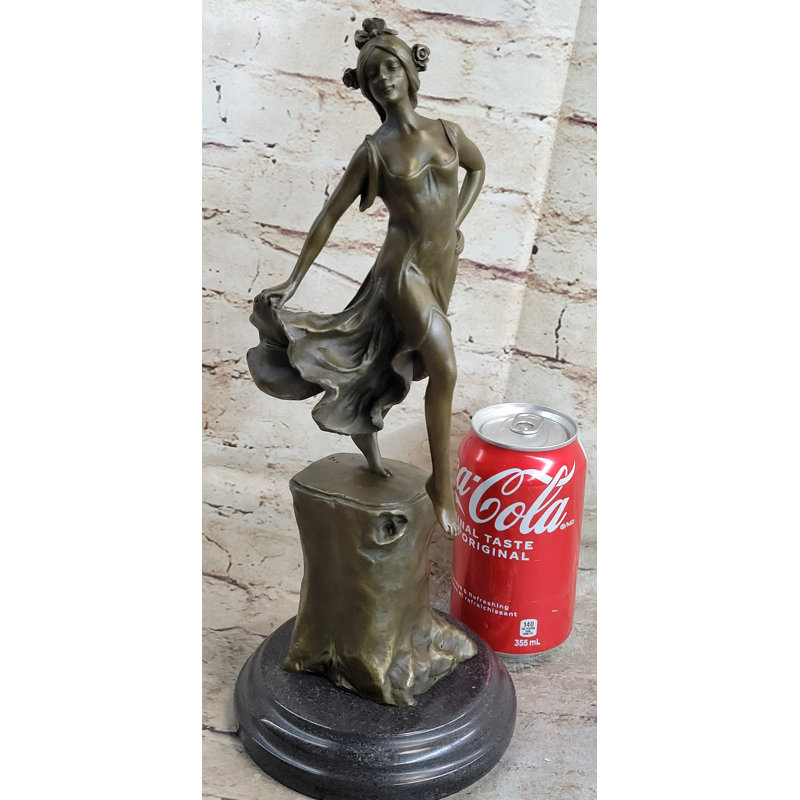 Figurines et sculptures