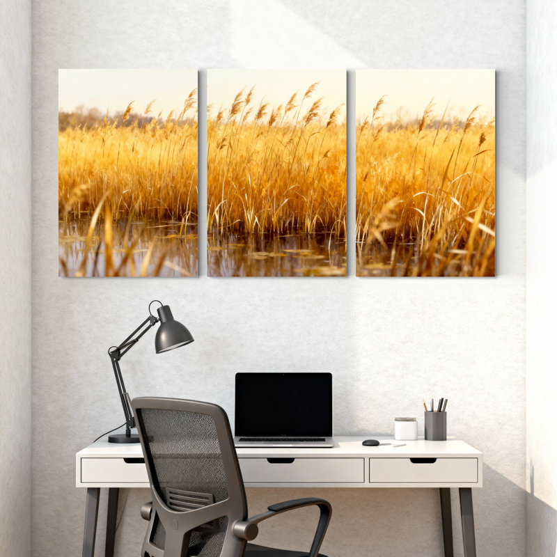 Winter Winter Golden Reeds Reflecting In Water Light, ensemble de 3 impressions sur toile, H 30 po x l 60 po