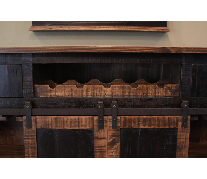 Bar Dansby Home, Noir
