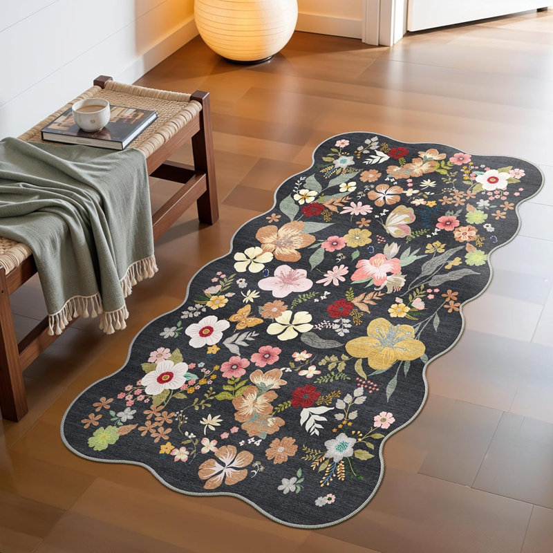 Washable Living Room Area Rug: Indoor Vintage Floral Large Bedroom Rugs Non-Slip Stain Resistant Low Pile Carpet for Kitchen Soft Thin Home Decor Floor Mat for Dining Room Nursery (Black)