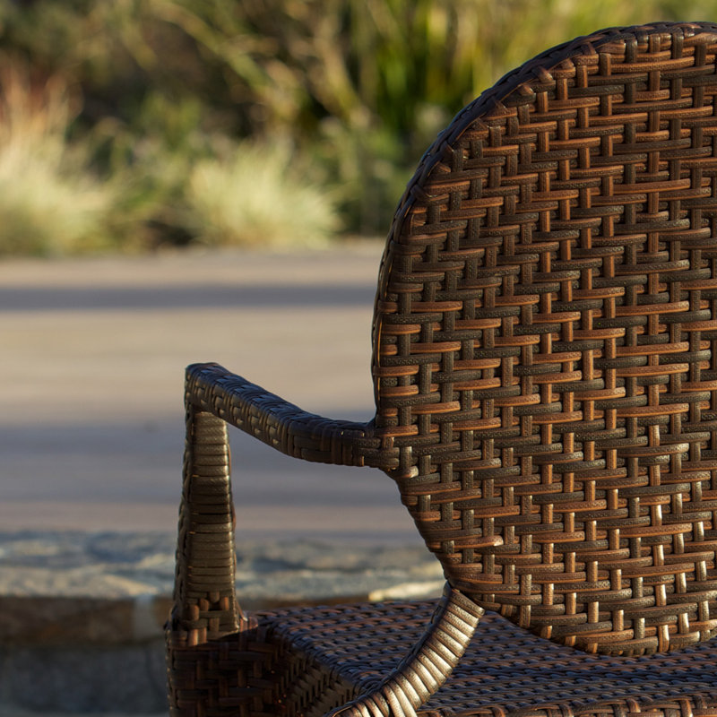 Metal Outdoor Lounge Chair