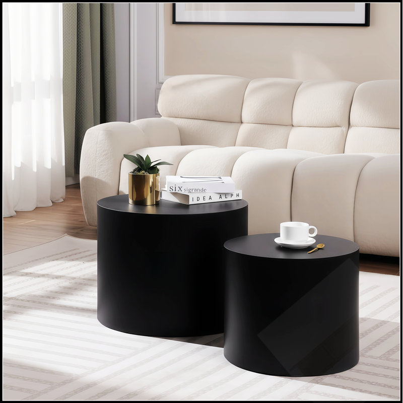 Ensemble de 2 tables basses gigognes, design rond moderne avec pieds antidérapants pour une utilisation polyvalente dans le salon, la chambre à coucher et le bureau.