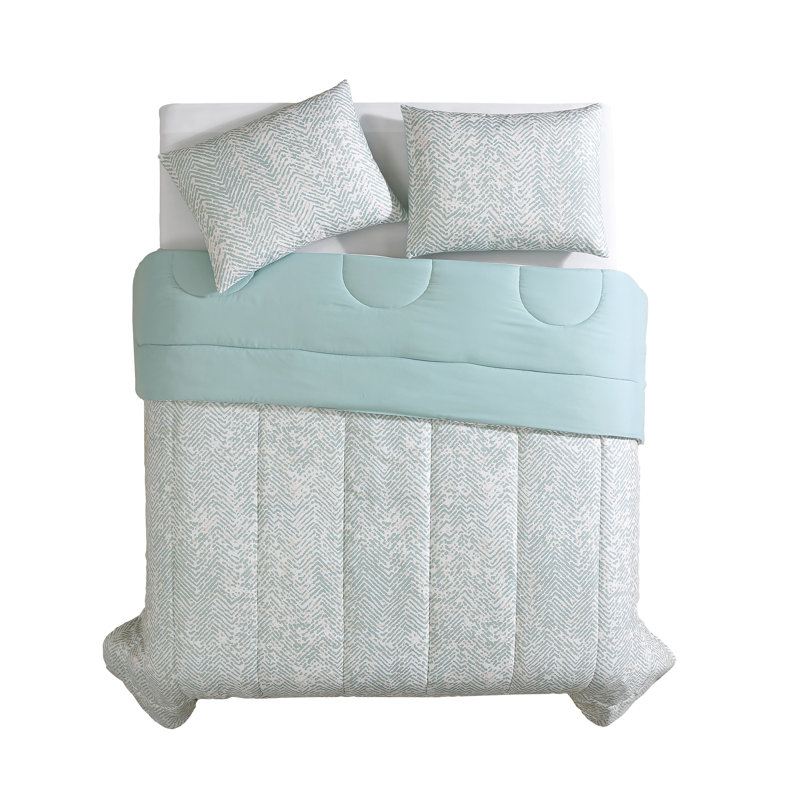 True Classics Comforter, Geometric, King