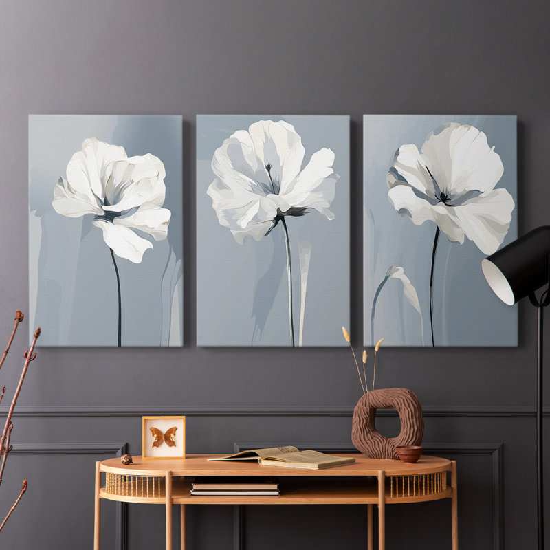 Floral Study Series CXLVII - Ensemble de 3 toiles tendues avec châssis - Prêt à être accroché, H 36 po x l 24 po