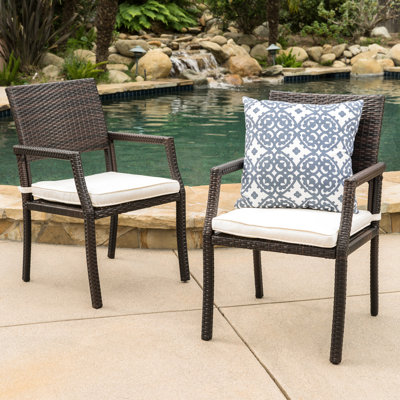 2 pièces de chaises d'extérieur pour îlot - brun avec coussins, siège d'eau pour un cadre de patio agréable et confortable