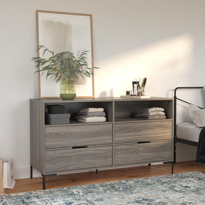 Newtowne 59.6'' W 4 - Drawer Dresser