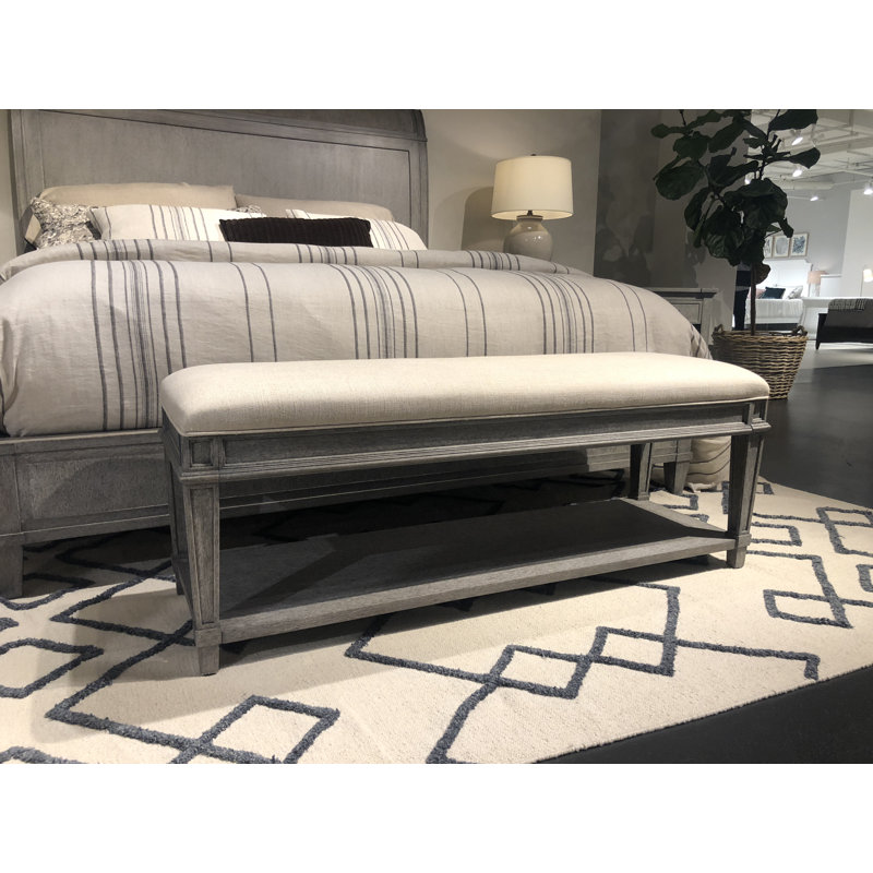 Banc de chambre en étain Stanley, Étain