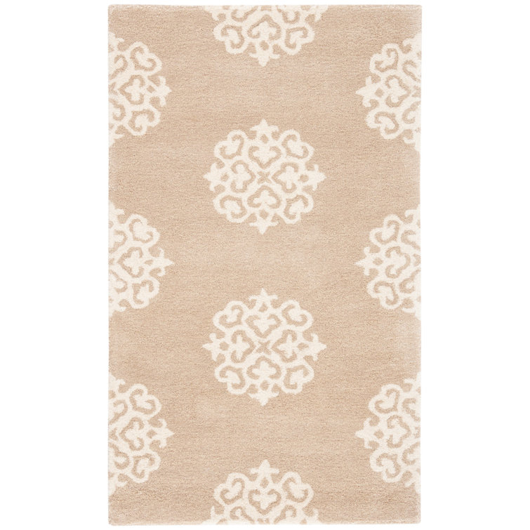 Damask Handmade Tufted Beige/Ivory Area Rug