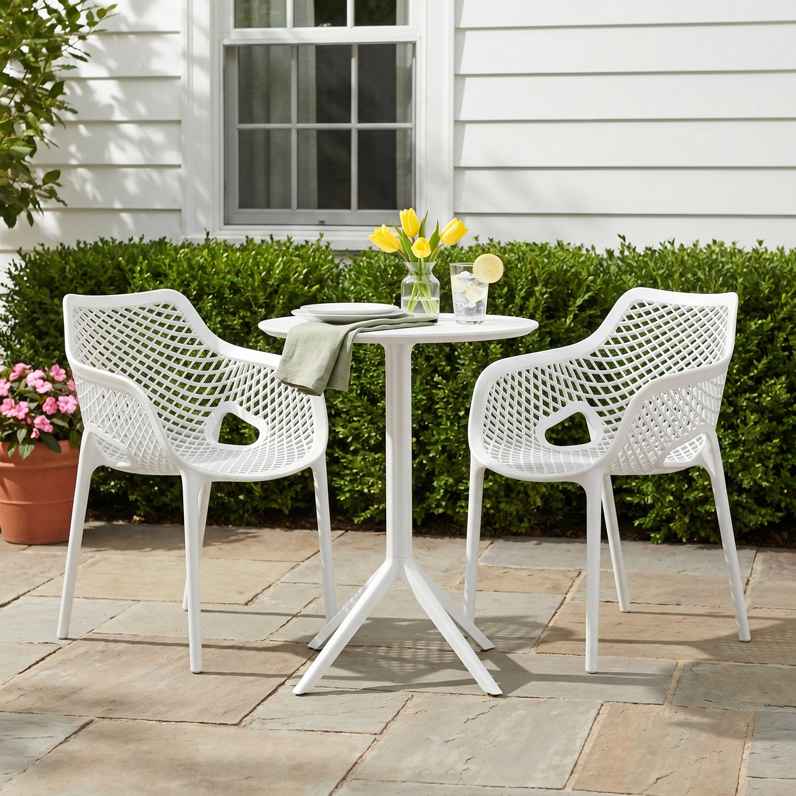 Farrah 24'' Round 2-Person Bistro Set, White