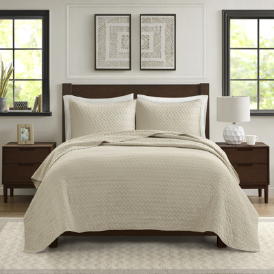 Velvet Touch 3 Piece Luxurious Oversized Quilt Set