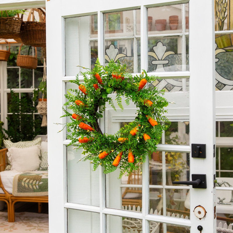22In. Artificial Easter Fern And Carrots Wreath