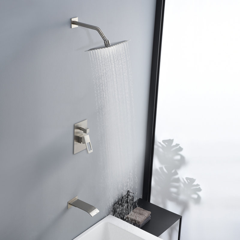 Robinet de baignoire et de douche Sumerain Raindall avec bec cascade, robinet de douche mural avec valve à pression équilibrée