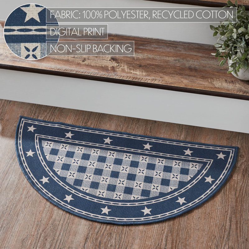 Tapis intérieur / extérieur Bronez, Demi-cercle 1 pi 4,5 po x 2 pi 9 po