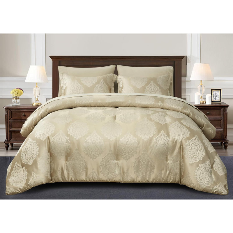 Juliette 7-Piece Bed in a Bag Medallion Jacquard Comforter Set with Sheets, Gold, King Comforter + 2 King Shams