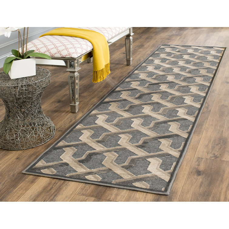 Pittenger Performance Geometric Rug