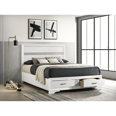 Grand lit de rangement au fini blanc, style panneau avec tiroirs intégrés, bois franc asiatique et panneau de particules pour la chambre à coucher, avec tête de lit à tiroir