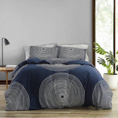 Marimekko Fokus Navy Cotton Comforter Set