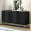 Buffet moderne avec des lignes géométriques, des pieds coniques en métal et des tiroirs centraux pour un rangement élégant, idéal pour le bureau, le vestibule et le salon