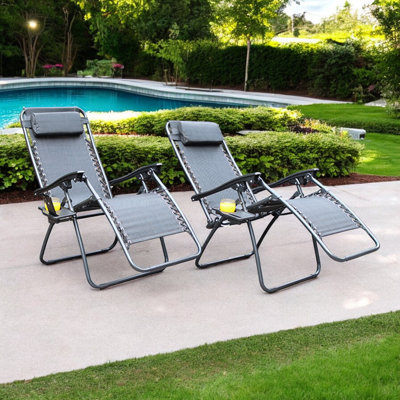 Royalcraft Black Zero Gravity Relaxer with drinks and phone holder