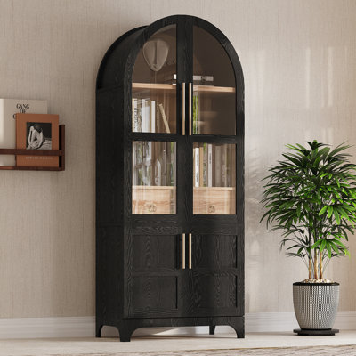 Armoire de garde-manger arquée avec tablettes de porte