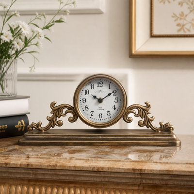 Numerical Steel Quartz movement / Crystal Clock in Gold