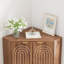 Armoire de rangement d'angle moderne en bois avec portes sculptées arquées, armoire peu encombrante pour le salon, la cuisine, la salle de bain, buffet robuste pour le bar et la maison