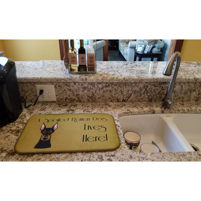 Tapis de séchage pour chien en vie doberman